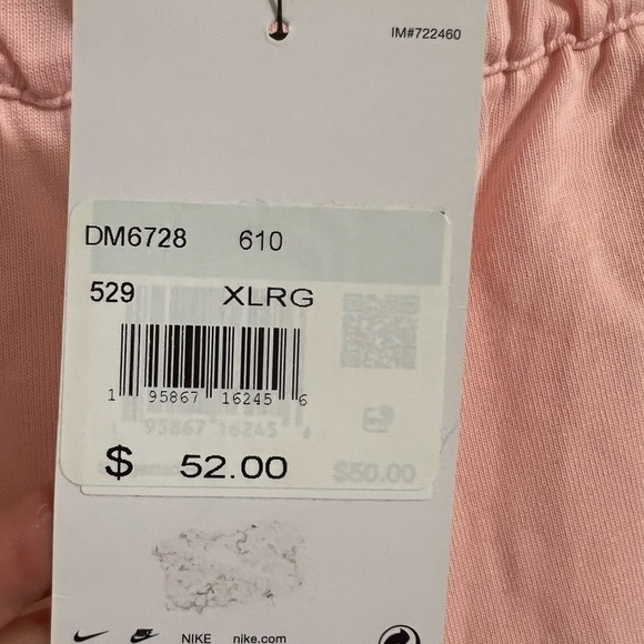 Nike loose fit shorts pink with white embroidered swoosh, 2 pockets NWT sz XL - Picture 4 of 8